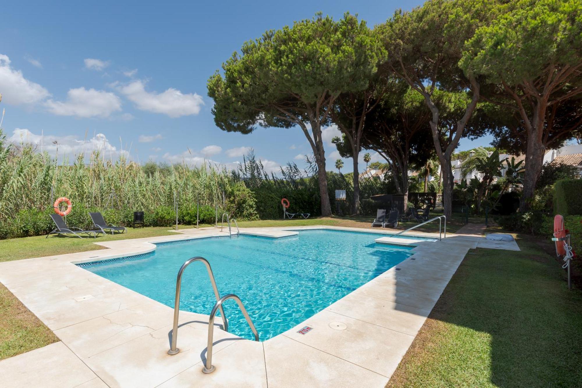 Wintowinrentals Townhouse, Pool & Beach Marbella Eksteriør billede