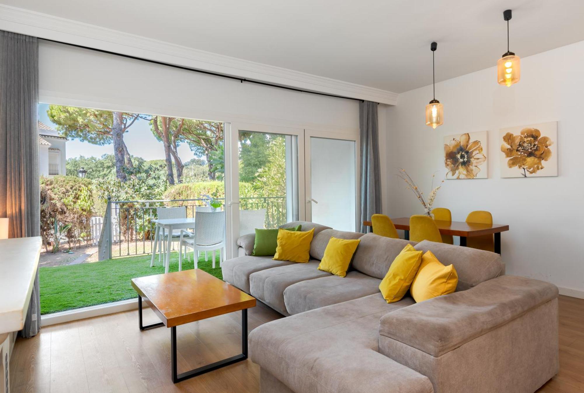 Wintowinrentals Townhouse, Pool & Beach Marbella Eksteriør billede